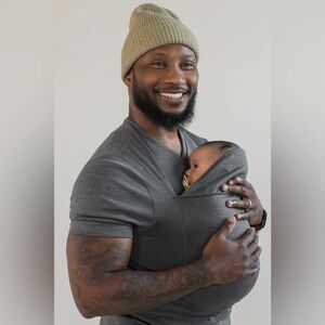 Lalabu Gray Dad Short Sleeve Baby Wearing Shirt